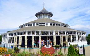 Front facade of Crescent Park Carousel